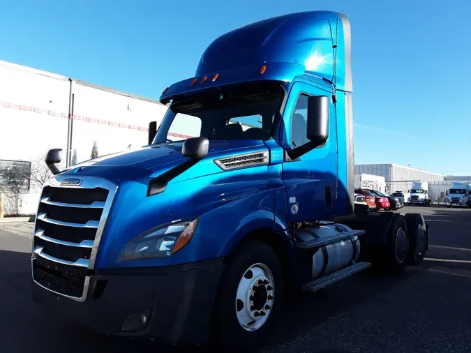 2018 FREIGHTLINER/MERCEDES NEW CASCADIA PX126647aec287fb5f1725a3e8c52b73f328a87