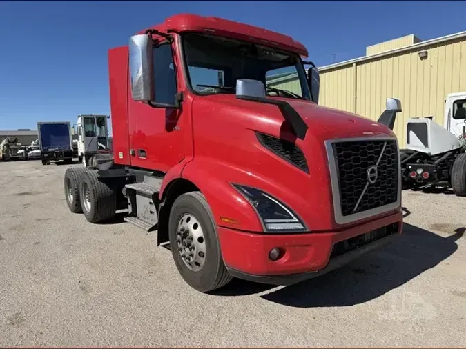 2023 VOLVO VNR64T3007aeca53f07b2b9beee2697f7682d7473