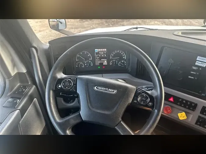 2020 FREIGHTLINER CA126