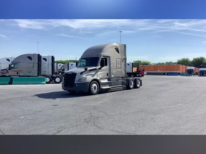 2024 Freightliner Cascadia 126