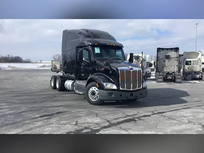 2021 Peterbilt 5797aef053e3f4e7260cdaa3886492c9578