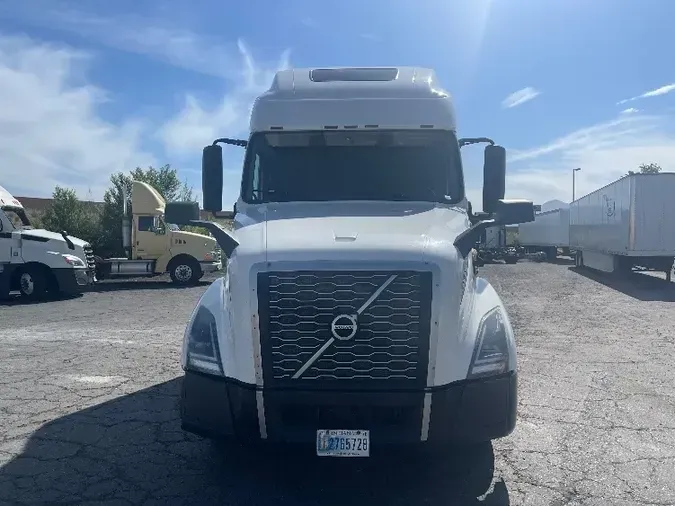 2019 Volvo VNL64760