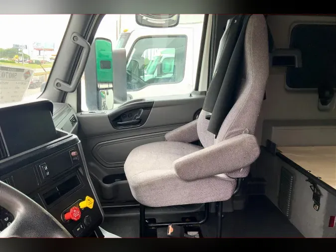 2021 INT LT625 6x4