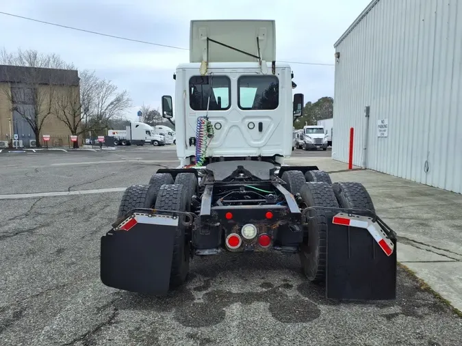 2019 FREIGHTLINER/MERCEDES CASCADIA 125