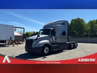 2022 INTERNATIONAL LT