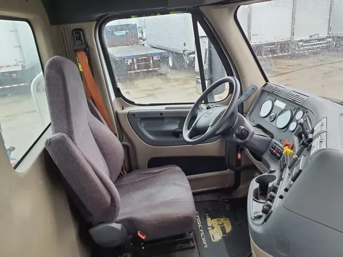 2018 FREIGHTLINER/MERCEDES CASCADIA 1257af8f1d7db884372deaee0ba871a84ec