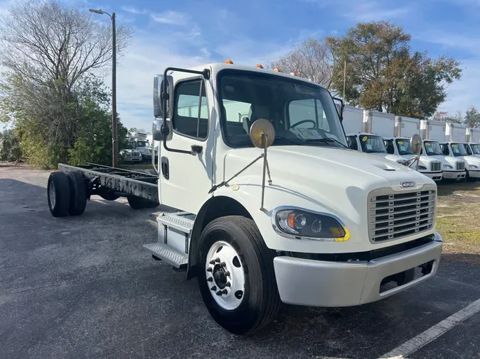 2019 FREIGHTLINER/MERCEDES M2 106