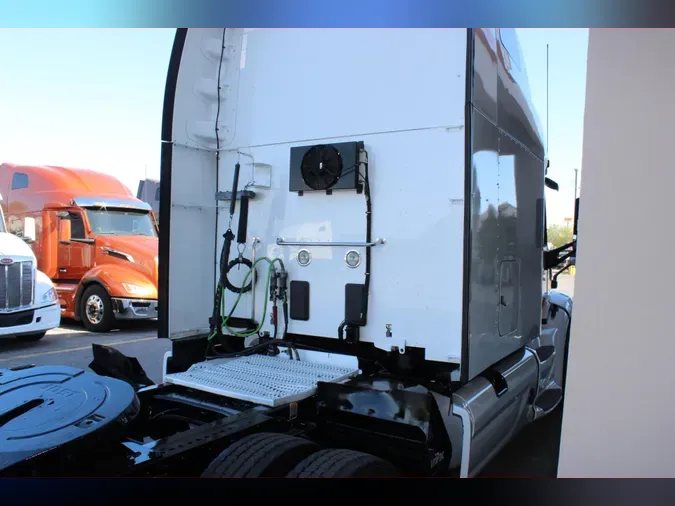 2022 Peterbilt 579