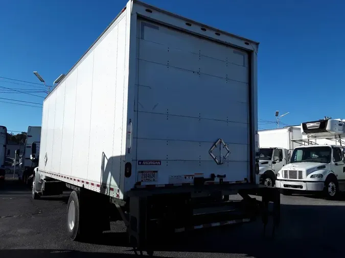 2019 FREIGHTLINER/MERCEDES M2 106
