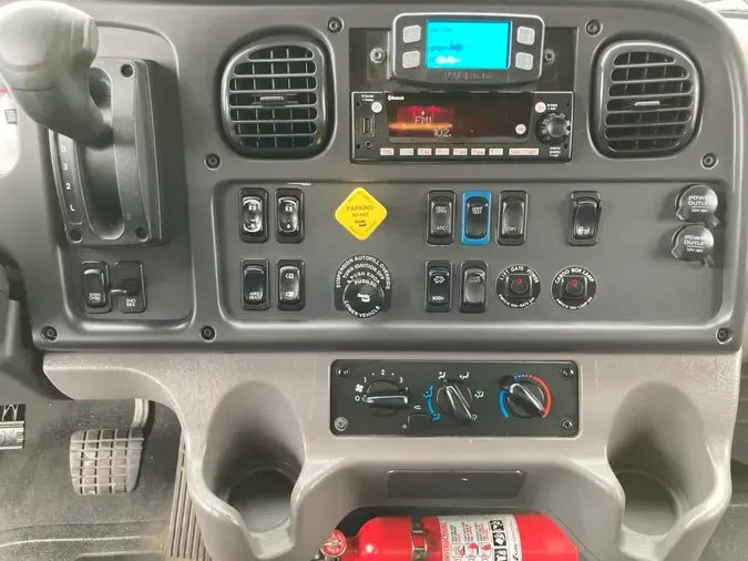 2020 FREIGHTLINER/MERCEDES M2 1067afc670badae6456c5f2d56058140dc5