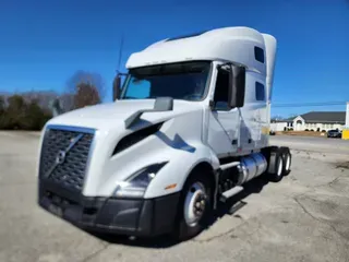 2019 VOLVO VNL64T-760