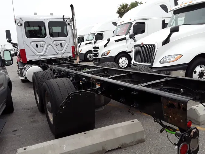 2020 FREIGHTLINER/MERCEDES NEW CASCADIA 116