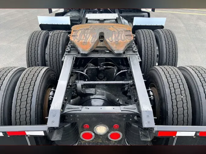 2021 INT LT625 6x4