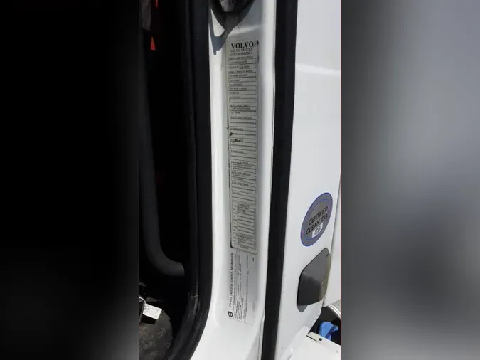 2020 Volvo VNL300