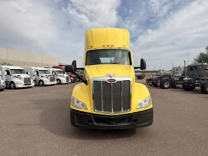 2023 Peterbilt 579