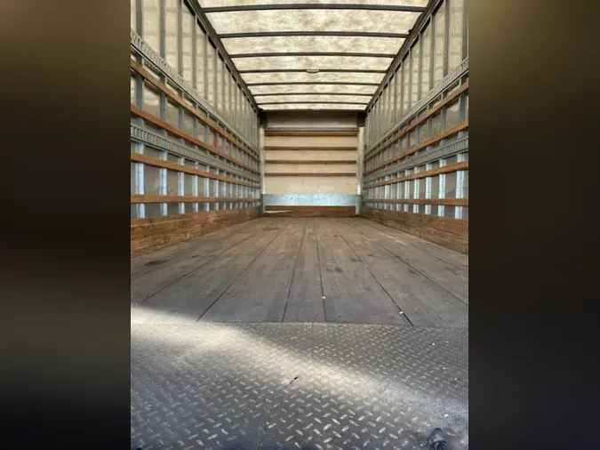 2019 FREIGHTLINER/MERCEDES M2 1067b0a22c2e14e28eb701dd4493711ef42