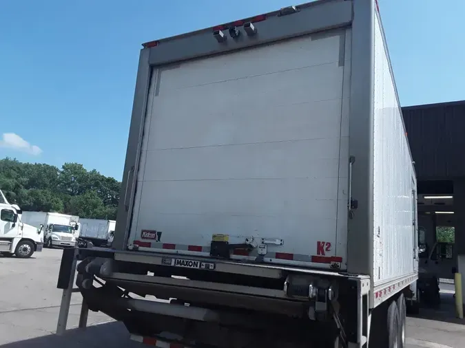 2019 FREIGHTLINER M2 106