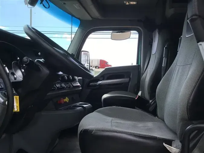 2021 KENWORTH T680