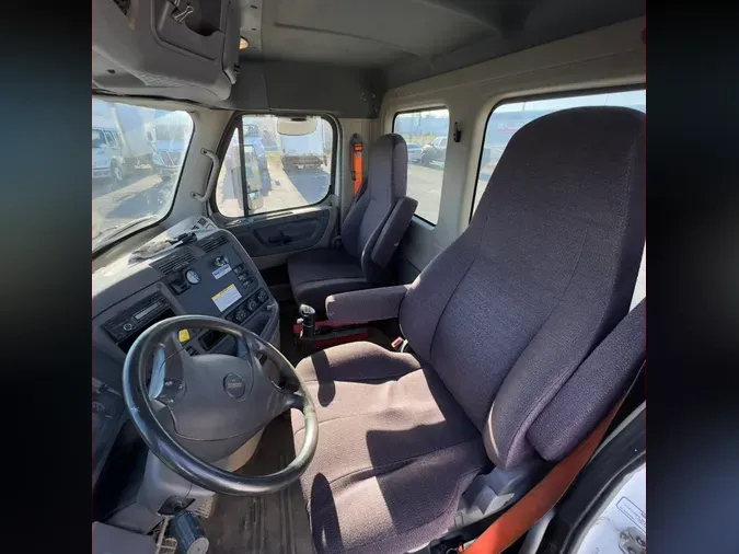 2016 FREIGHTLINER/MERCEDES CASCADIA 125