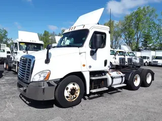 2016 FREIGHTLINER CASCADIA 125