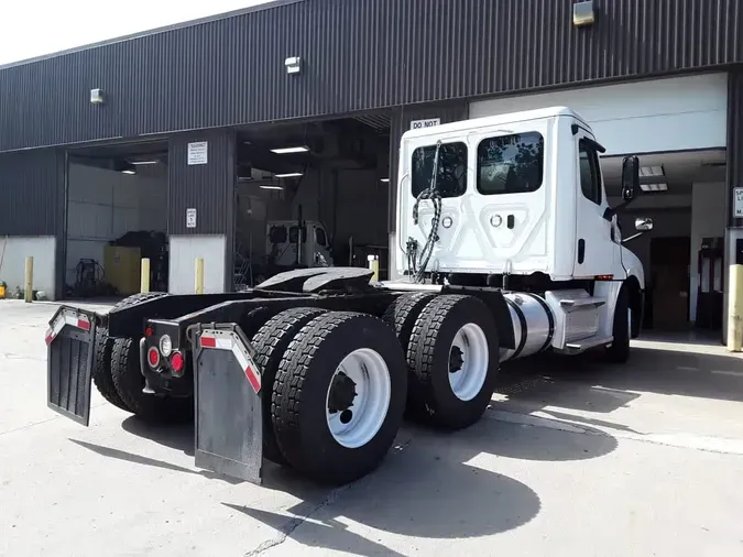 2019 FREIGHTLINER/MERCEDES NEW CASCADIA PX126647b153ea7651329cd41d8a531211a525f