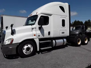 2020 FREIGHTLINER/MERCEDES CASCADIA 125