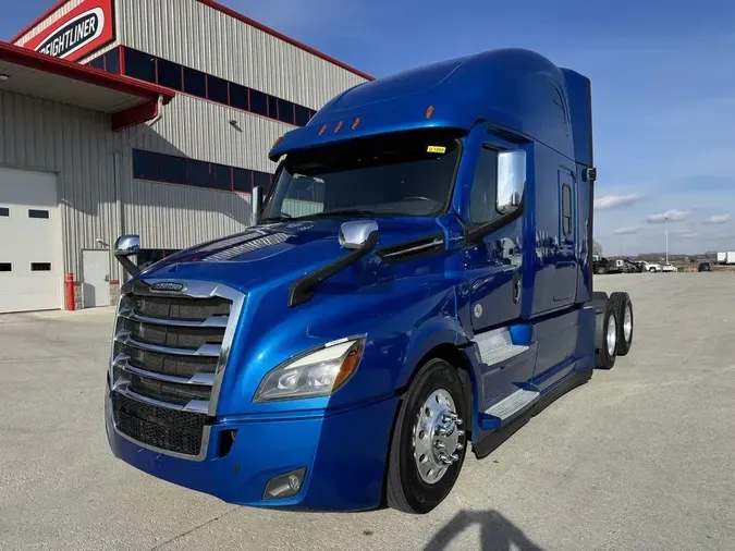 2023 Freightliner Cascadia&reg;