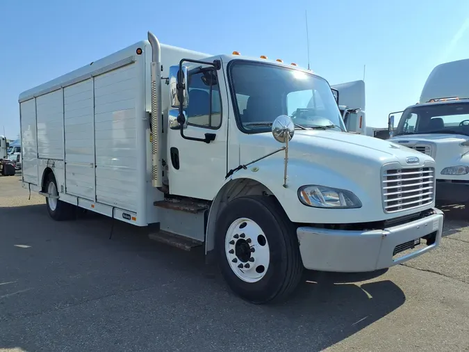 2017 FREIGHTLINER/MERCEDES M2 106