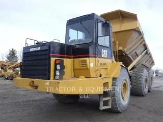 1996 CATERPILLAR D400