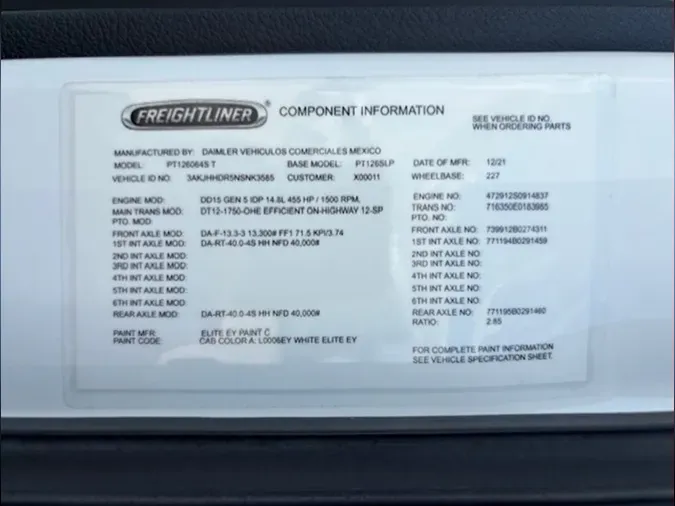 2022 Freightliner Cascadia 126