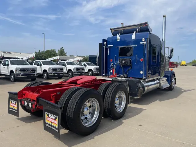 2020 Kenworth W900L