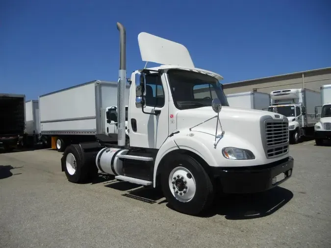 2017 Freightliner M2 112