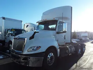 2020 NAVISTAR INTERNATIONAL LT625 DAYCAB T/A