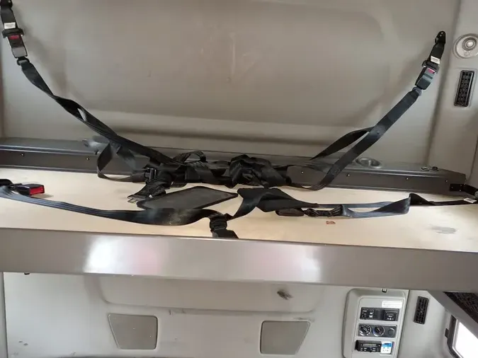 2019 NAVISTAR INTERNATIONAL LT625 SLPR CAB