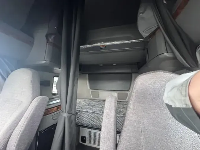 2022 International LT625