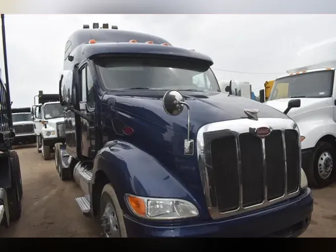 2009 PETERBILT 387