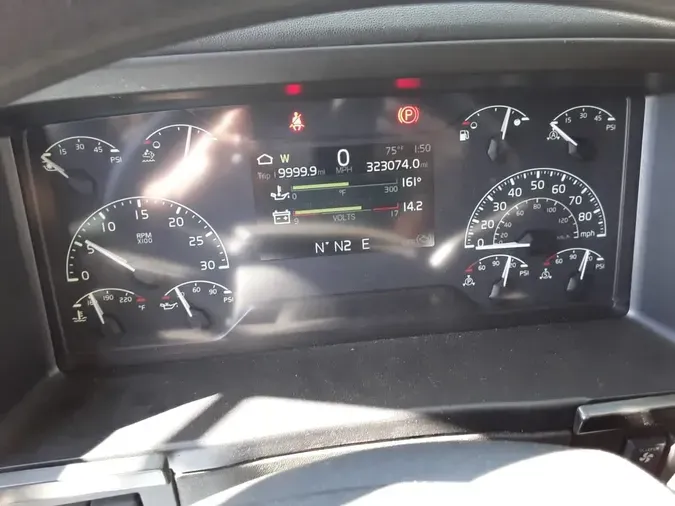 2019 VOLVO VNR64T-6407b3a6be5d7f43e827caccd3c3facfae8