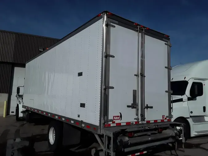 2020 FREIGHTLINER/MERCEDES M2 106