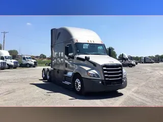2025 Freightliner Cascadia 126