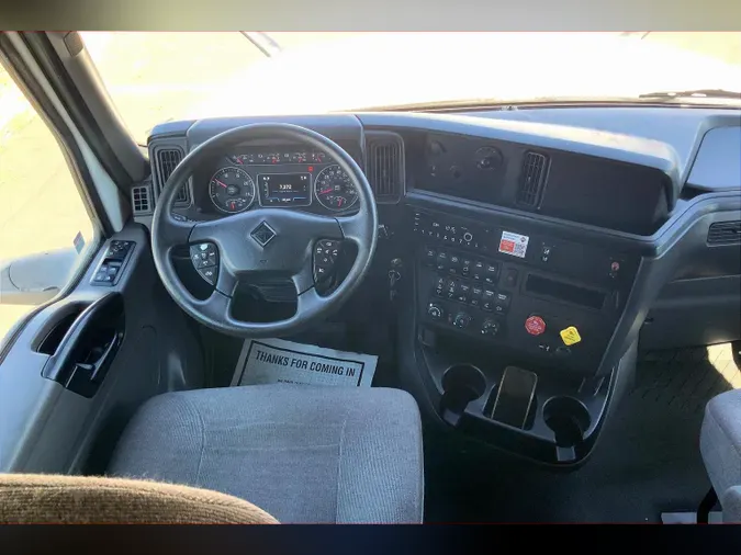 2022 INT LT625 6x4