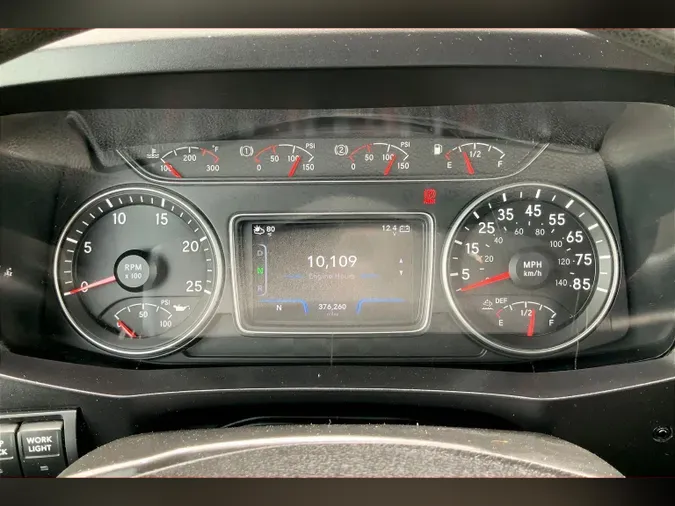 2022 INT LT625 6x4