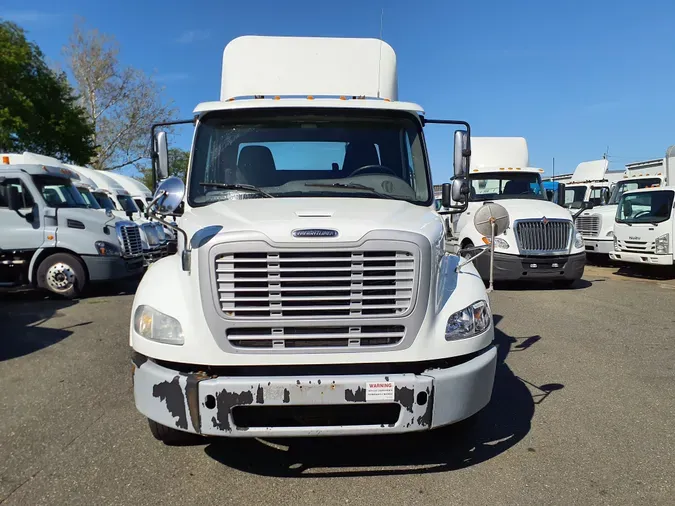 2017 FREIGHTLINER/MERCEDES M2-112