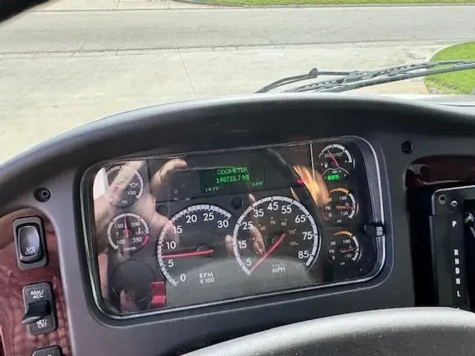 2020 Freightliner Business Class M2 106