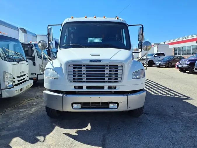 2018 FREIGHTLINER/MERCEDES M2 106