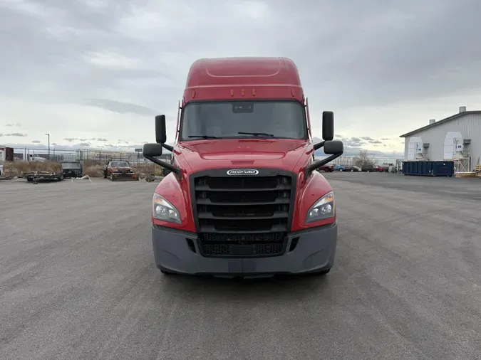 2022 Freightliner Cascadia