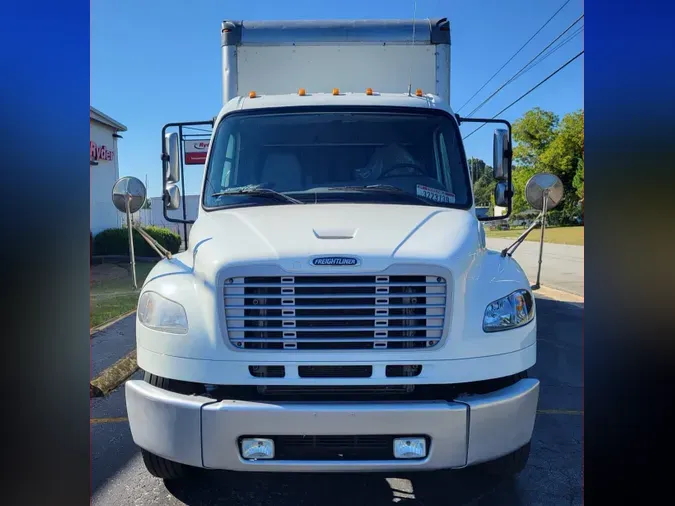 2019 FREIGHTLINER M2 106