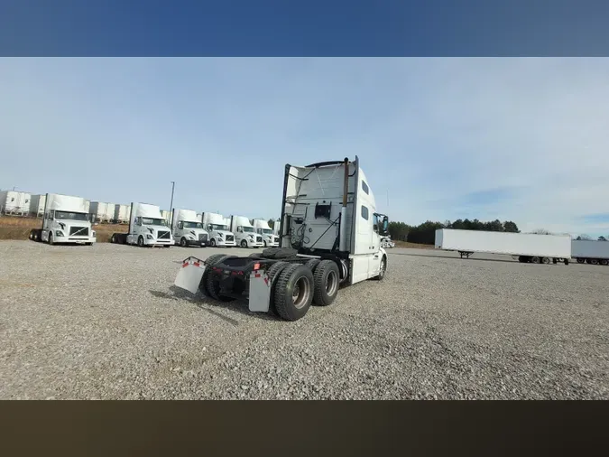 2020 Volvo VNL 760