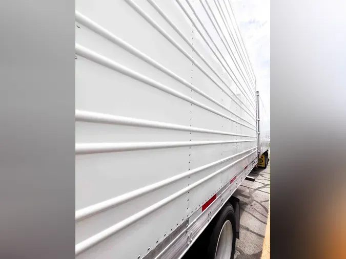 2019 UTILITY VS2RA7b5a4755fb4121b686402748acf8b193