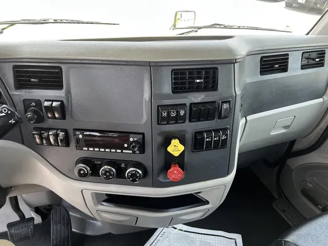 2021 Peterbilt 579