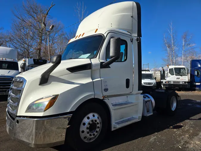 2019 FREIGHTLINER/MERCEDES NEW CASCADIA 1167b61de3ca21213627829ad9ceaa52be5